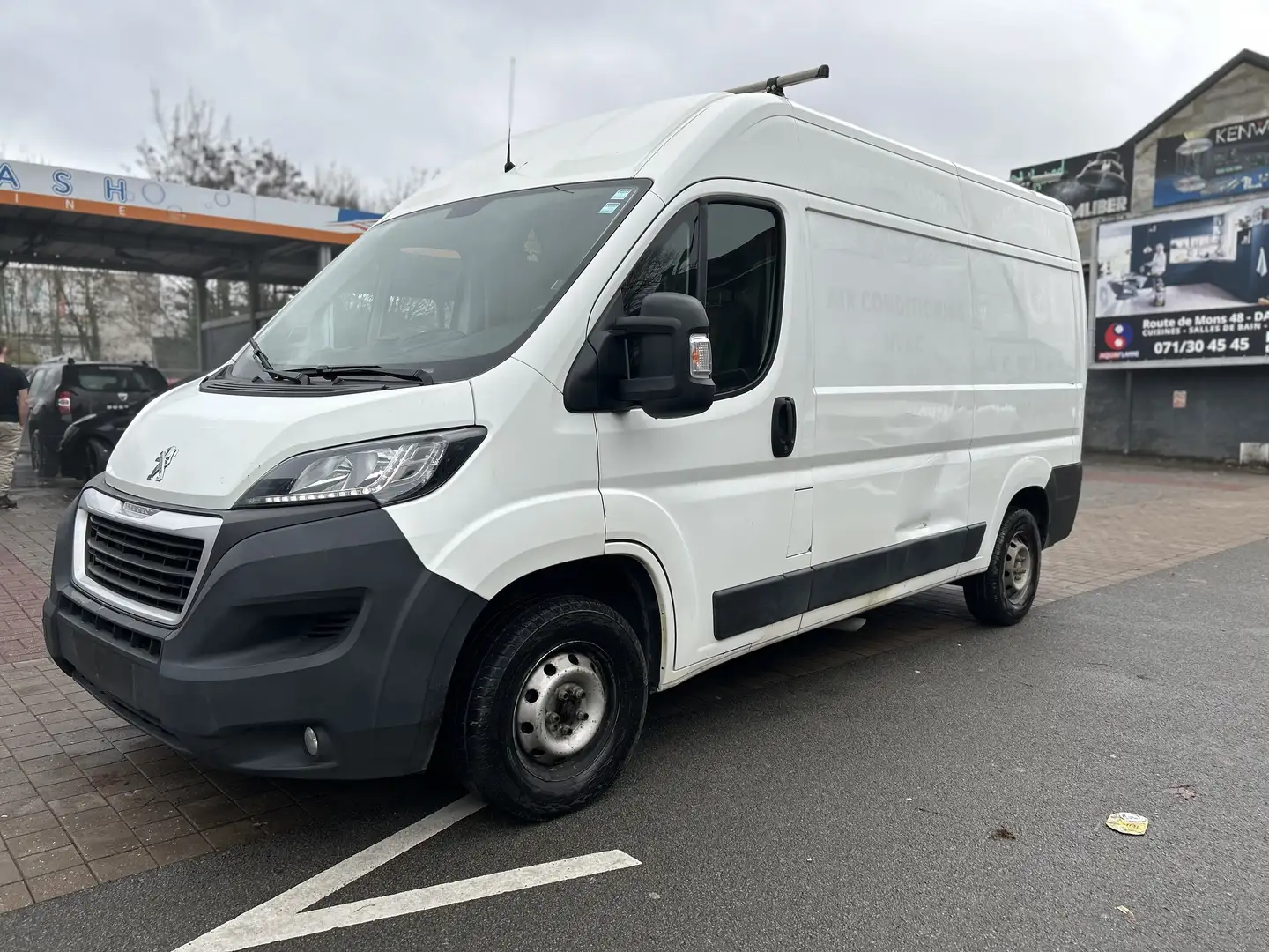 Peugeot Boxer 2.0 BlueHDi H2 L2 Wit - 2