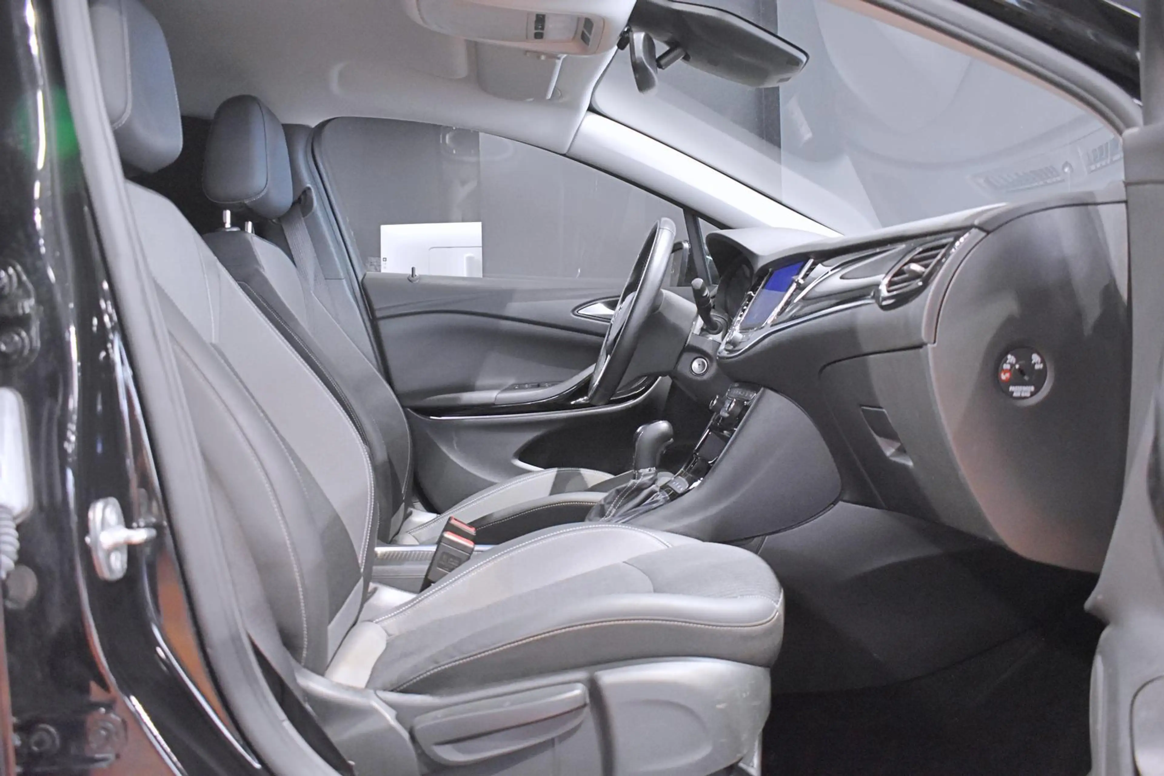 Opel Astra ST 1.5 9G ELEGANCE NAV KAM LEDER WINTER-PAKET LED — photo 15