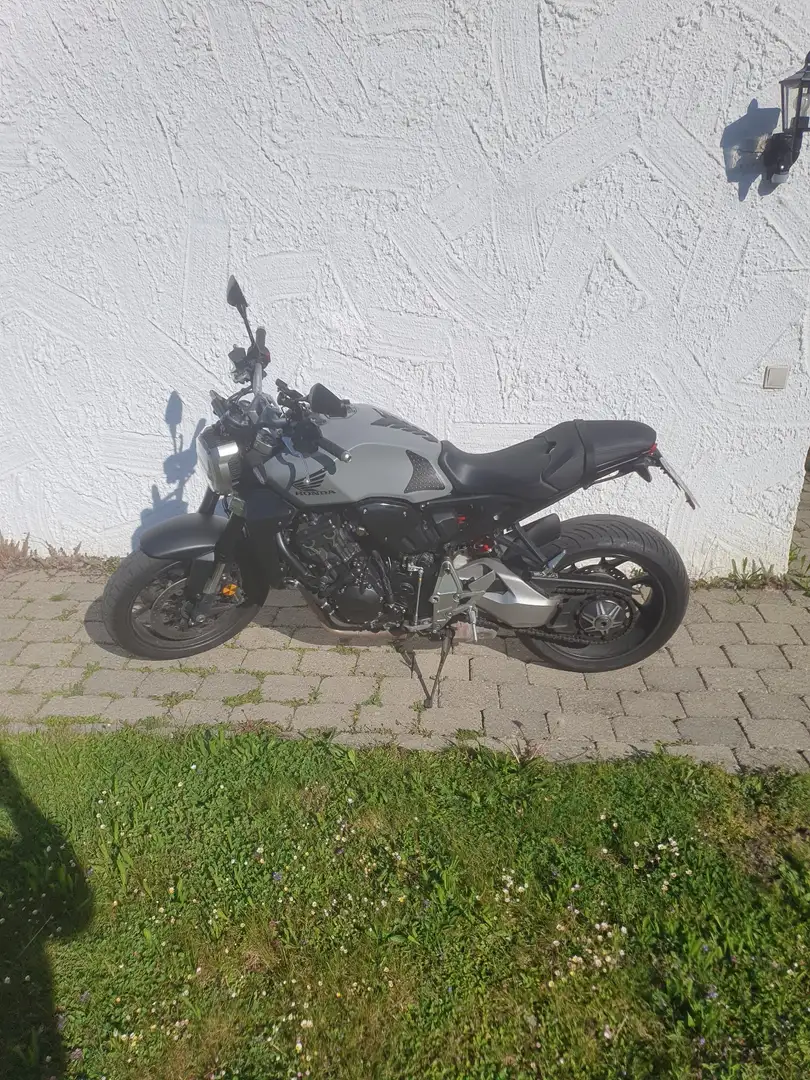 Honda CB 1000 Gri - 2
