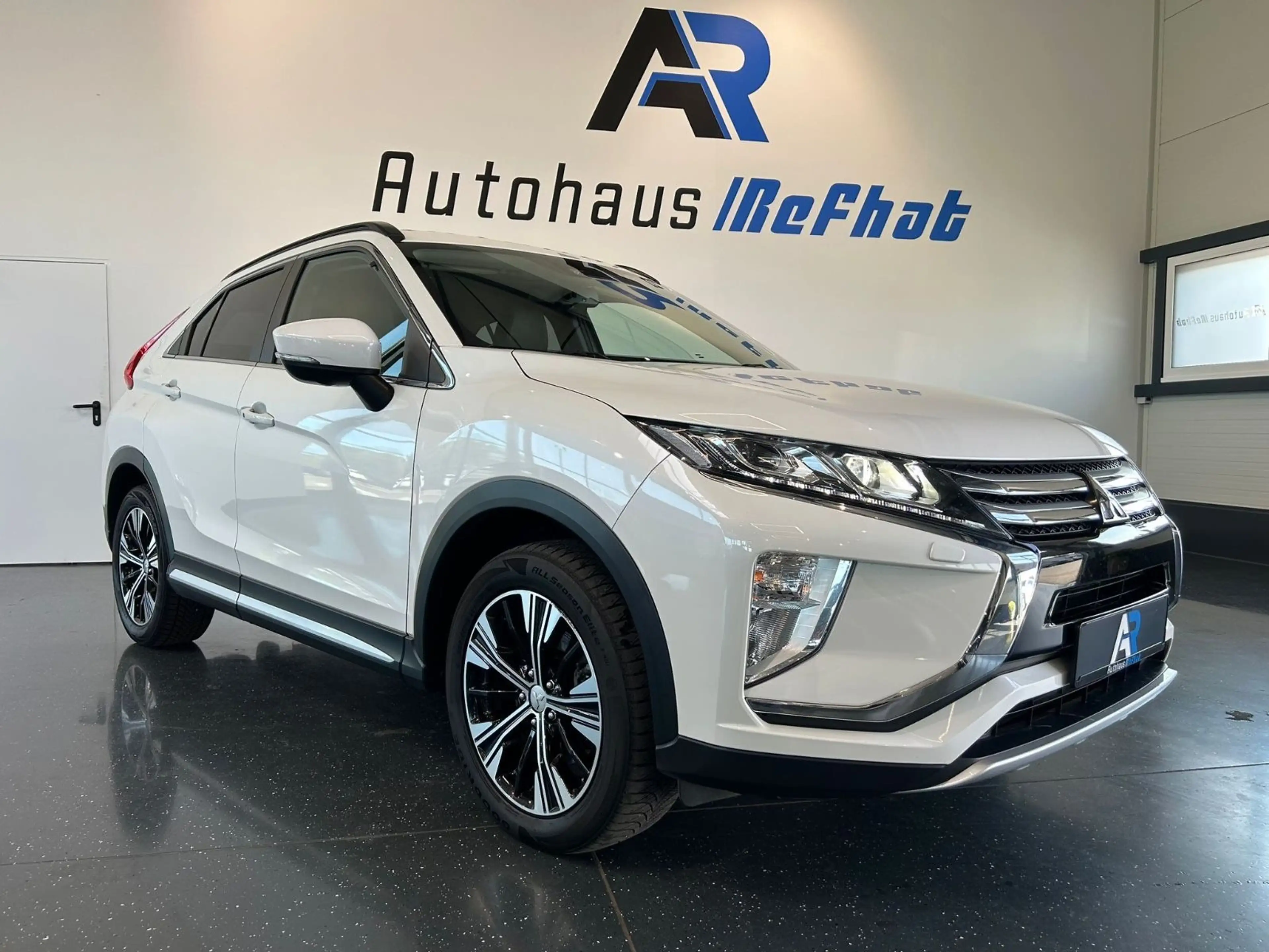 Mitsubishi Eclipse Cross Top 4WD*ACC*LED*AHK*SHZ*HUD*PDC* — photo 8