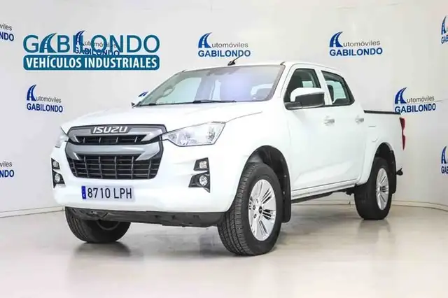 Isuzu