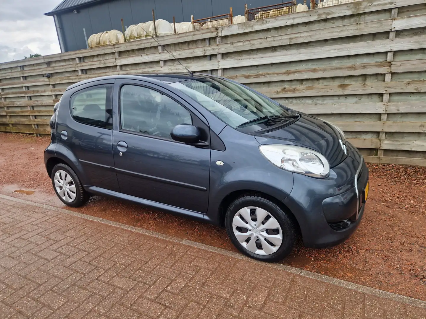 Citroen C1 1.0-12V Selection Airco Gris - 1