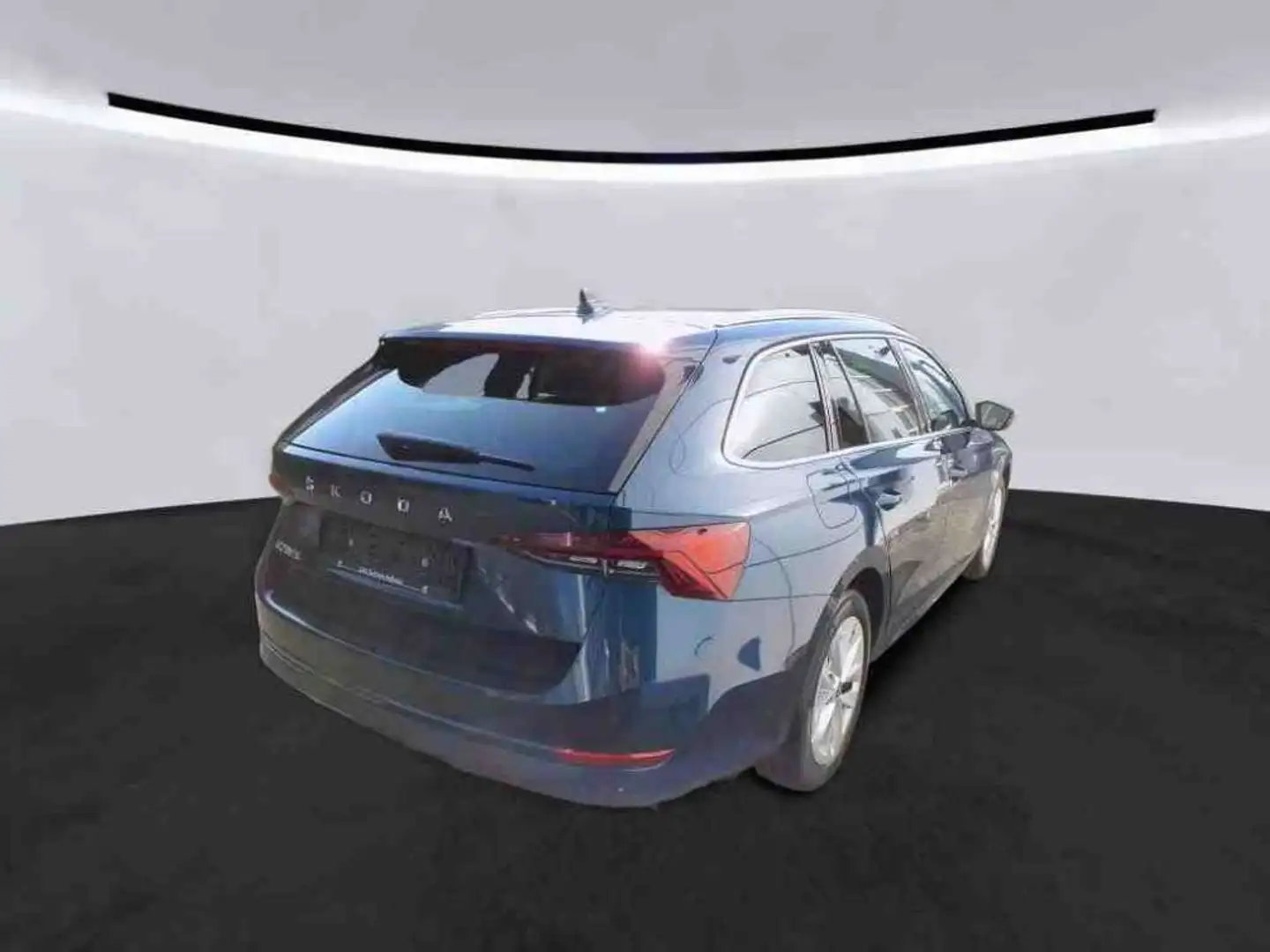 Skoda Octavia Combi Style First Edition 1.0 TSI 81kW*N Blue - 2