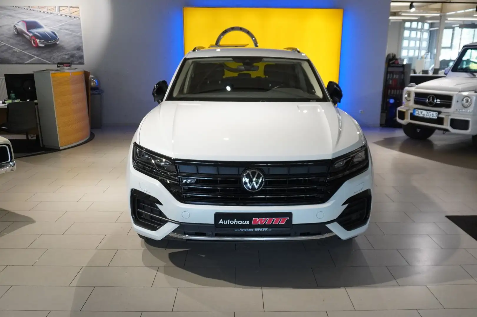 Volkswagen Touareg ~R-Line~Black~Matrix~AHK~ACC~STHZ~ Weiß - 2