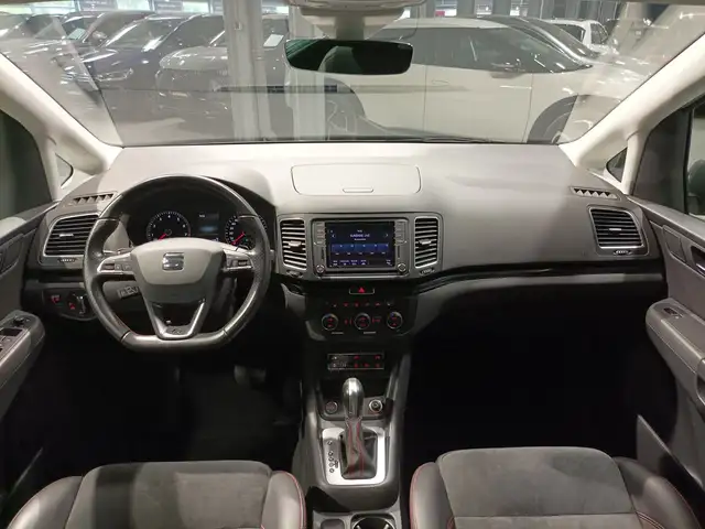 Seat Alhambra view 9