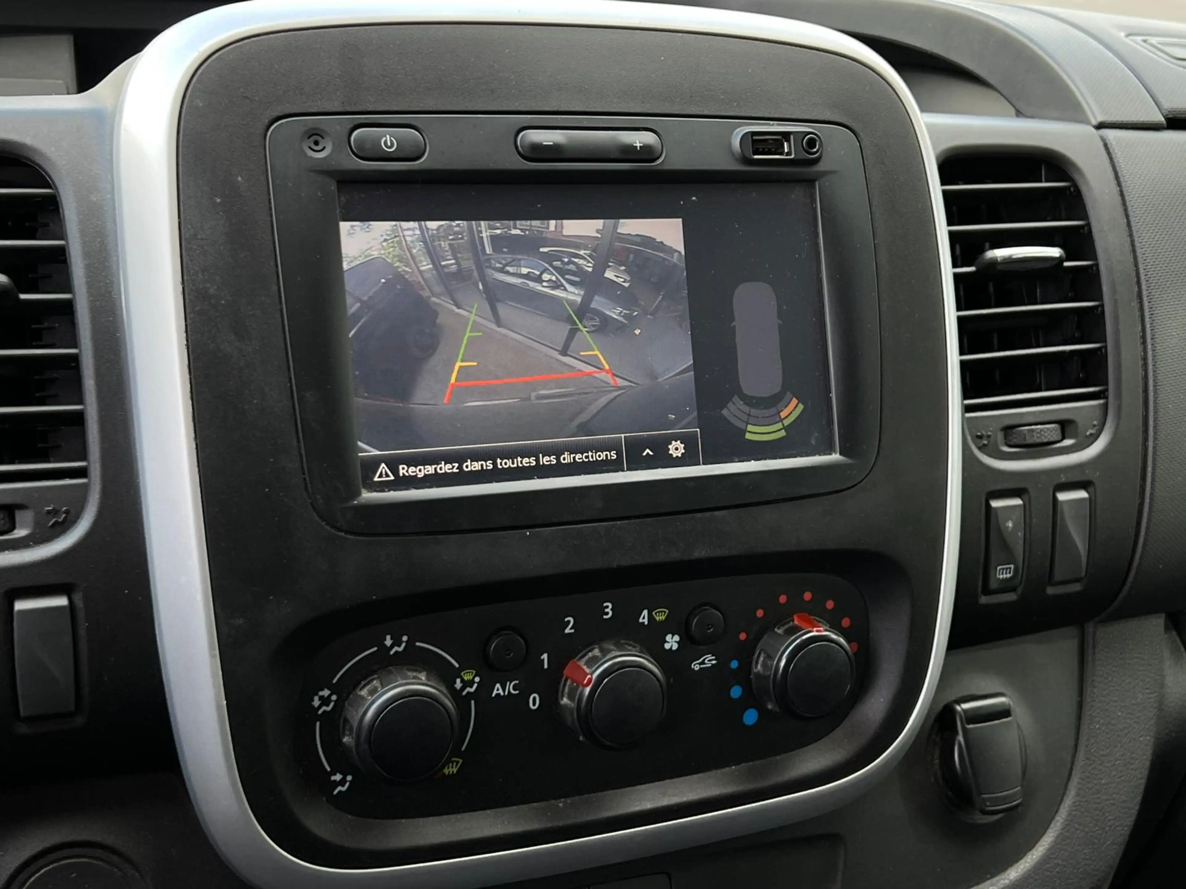 Fiat Talento 1.6 Multijet GARANTI 6 PLACES DOUBLE CABINE — photo 11