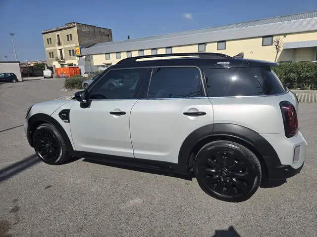 MINI Cooper D Countryman