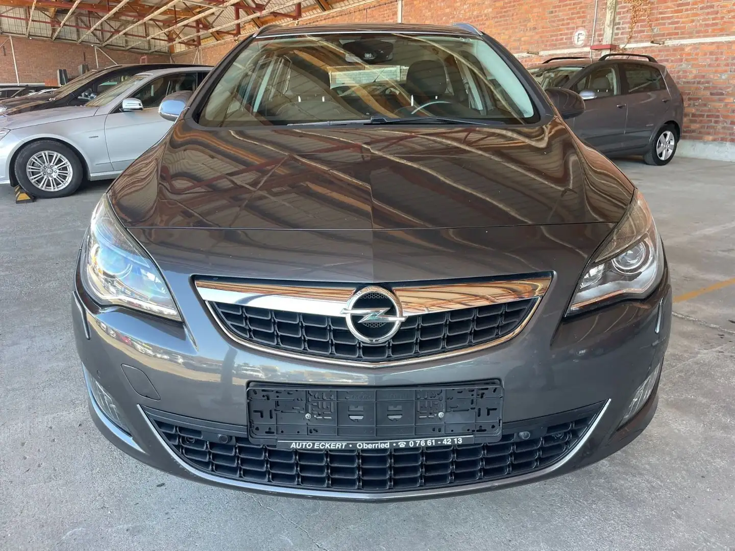 Opel Astra J Sports Tourer Sport/XENON/SHZ/SPORTSITZE Grau - 2