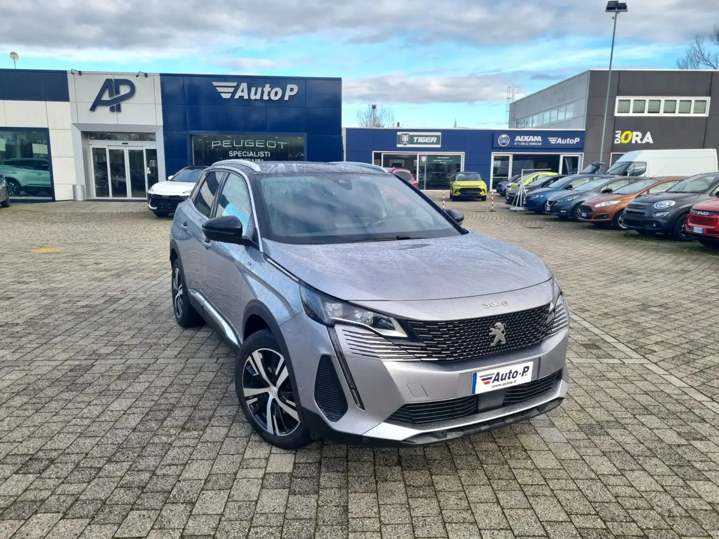Peugeot 3008 3008 PureTech Turbo 130 S&S GT Grau - 2