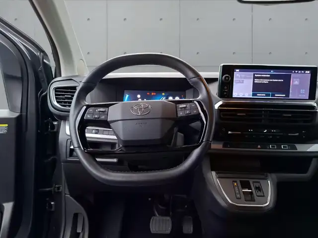 Toyota Proace view 13