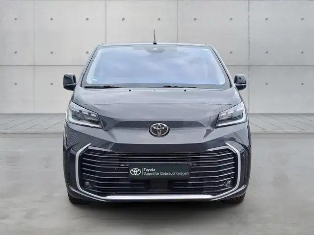 Toyota Proace view 6