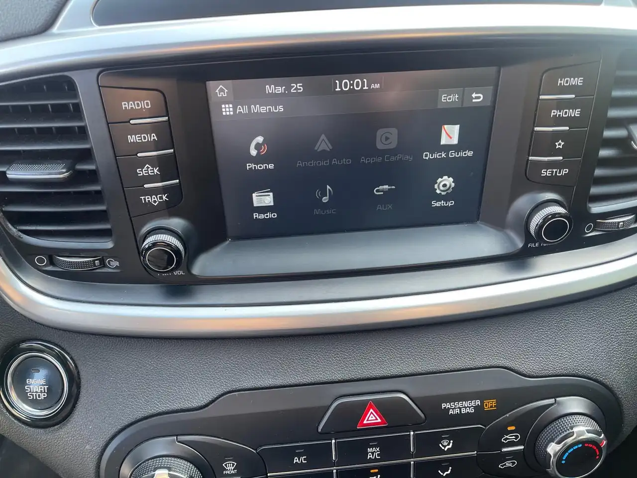 Kia Sorento снимка Kia Sorento