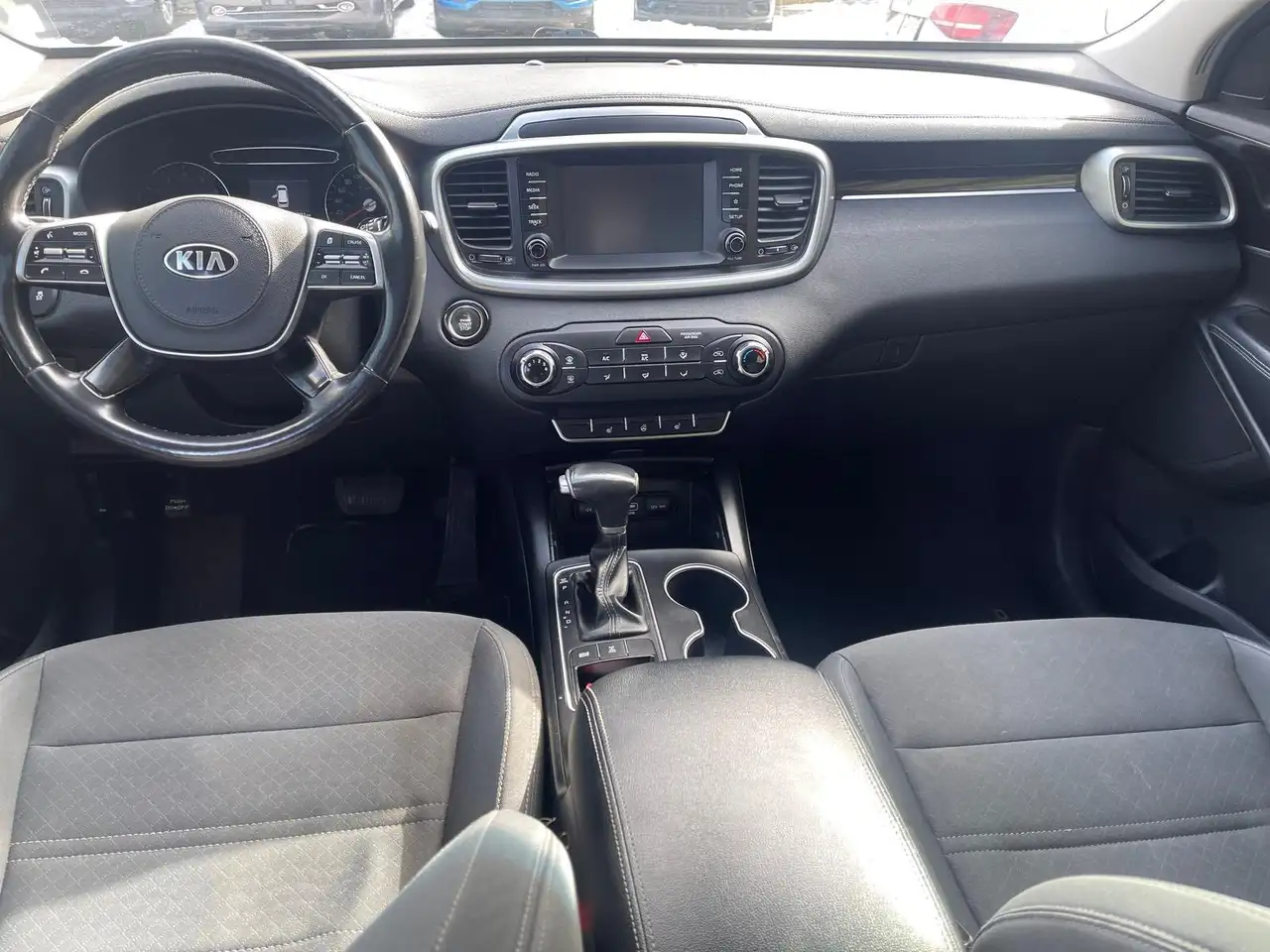 Kia Sorento снимка Kia Sorento