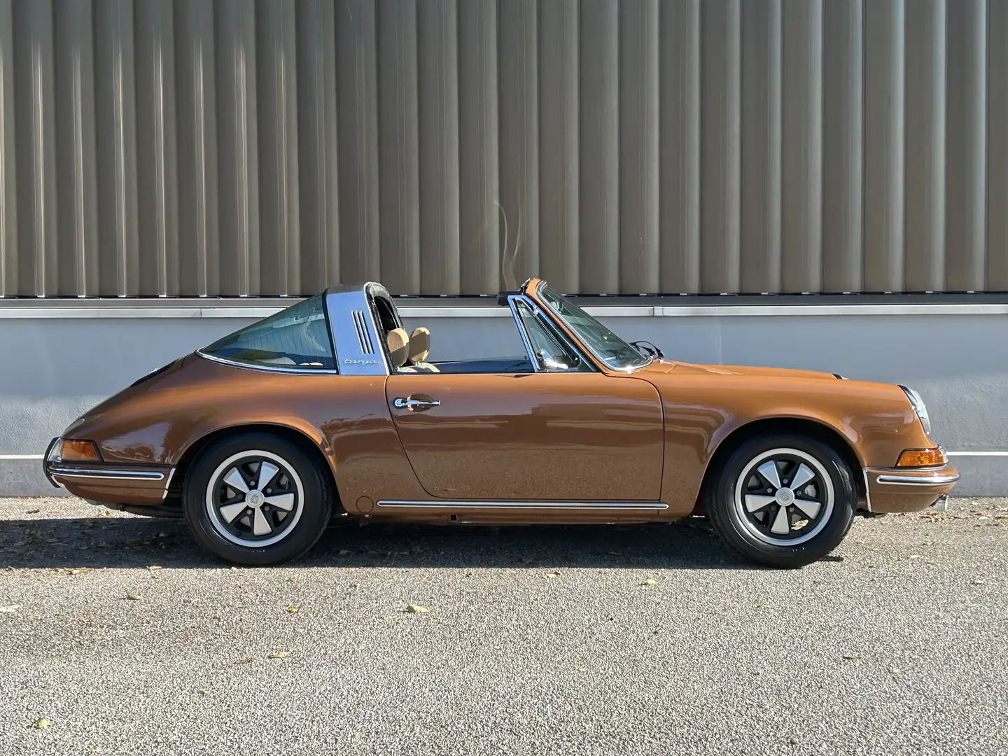 Porsche 911 2.4 T TARGA Marrone - 2