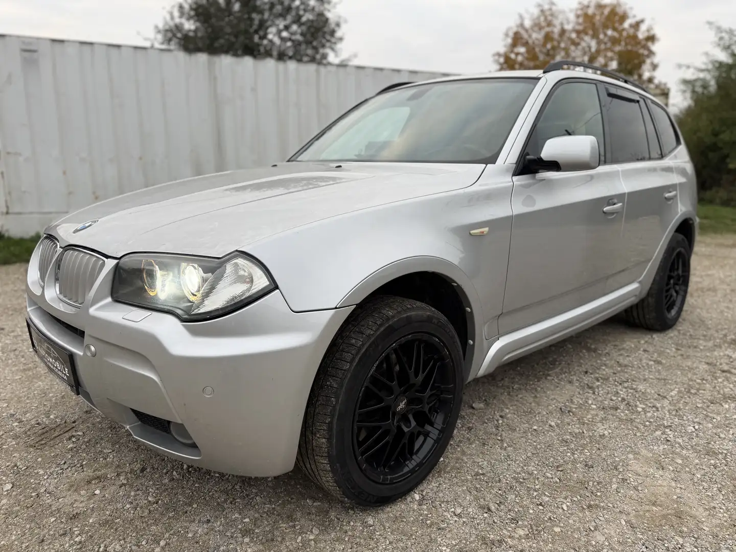 BMW X3 3.0sd E83 Grau - 2