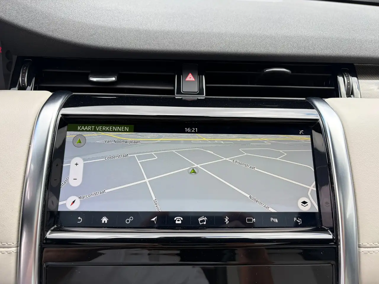 Land Rover Discovery Sport P300e 1.5 R-Dynamic HSE, миниатюра 13