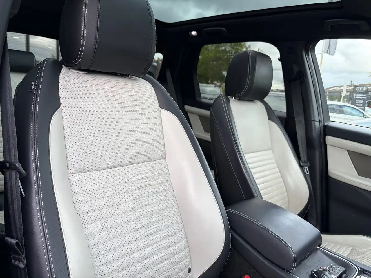 Land Rover Discovery Sport P300e 1.5 R-Dynamic HSE, миниатюра 28
