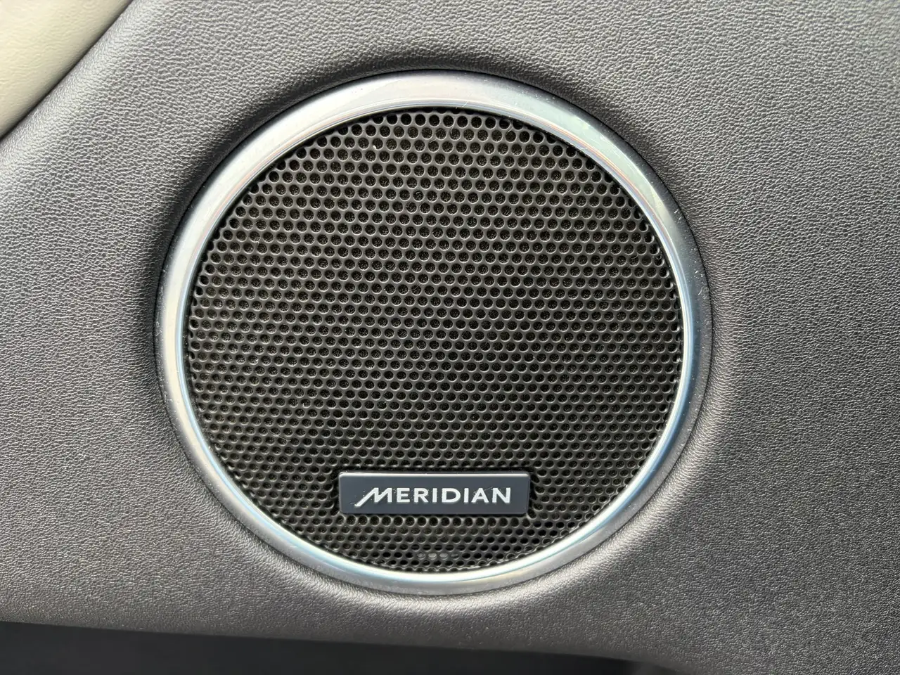 Land Rover Discovery Sport P300e 1.5 R-Dynamic HSE, миниатюра 16