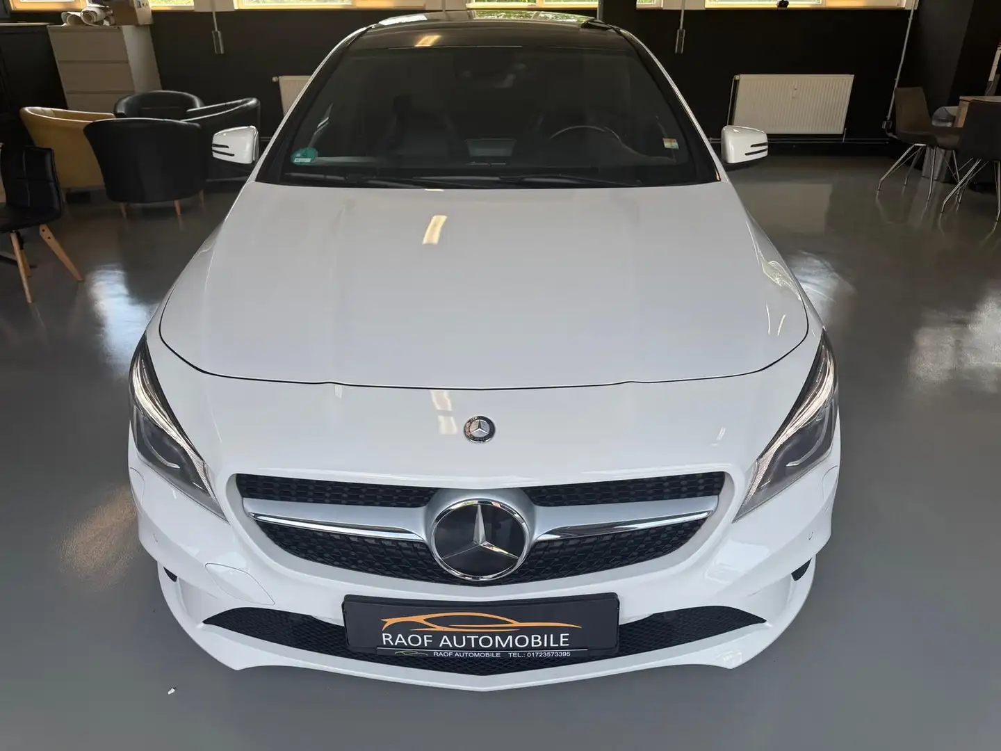Mercedes-Benz CLA 180 PANORAMA STANDHEIZUNG LEDER SPORT Blanco - 2