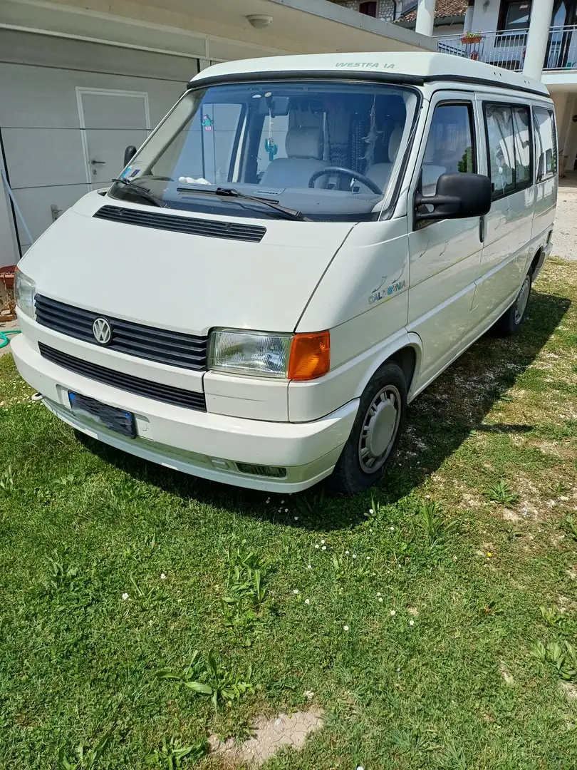Volkswagen T4 California 2.4d AAB - 1