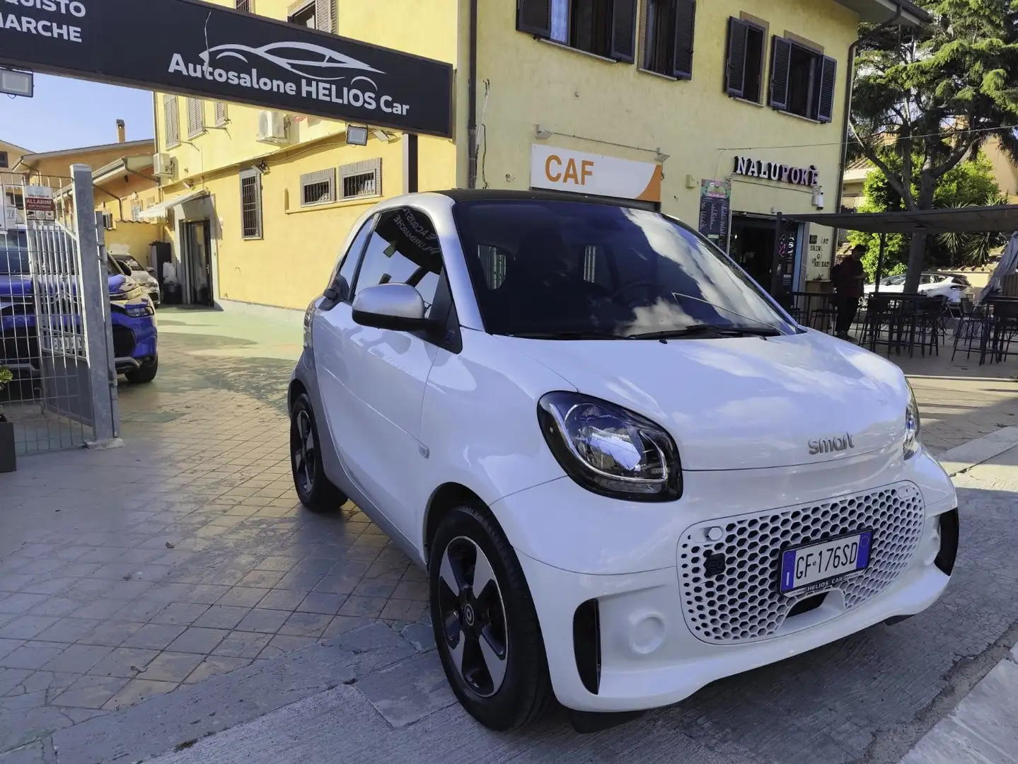 smart forTwo Fortwo eq Passion 4,6kW Blanc - 1