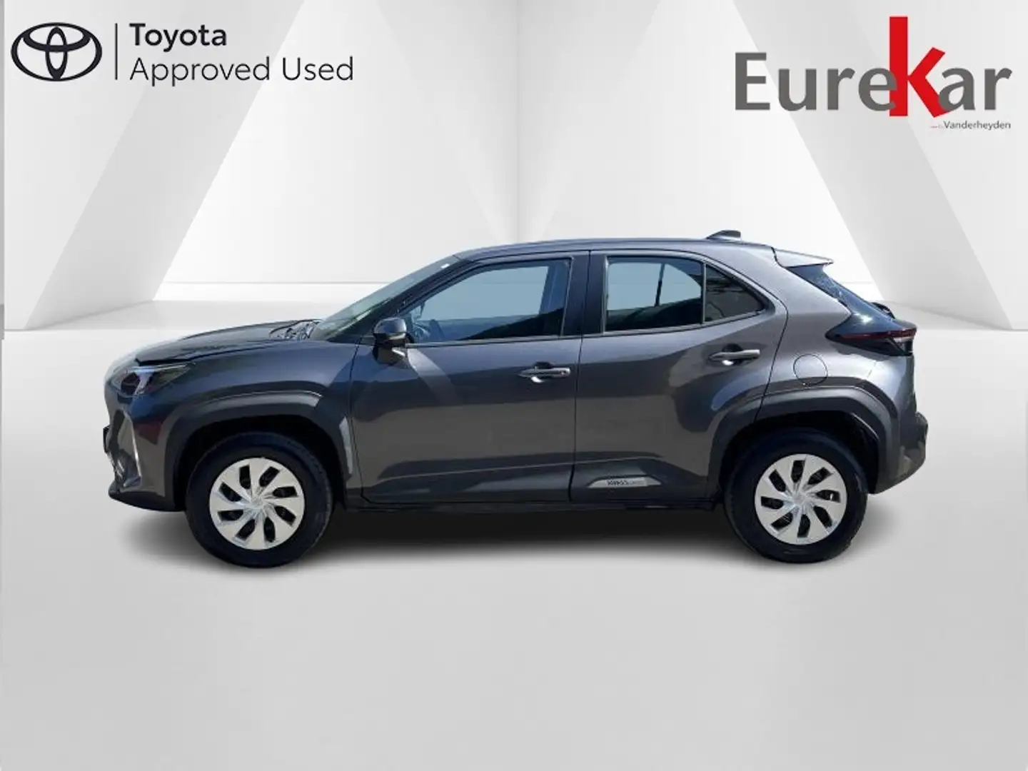 Toyota Yaris Cross 1.5 HYBRID DYNAMIC Grijs - 2