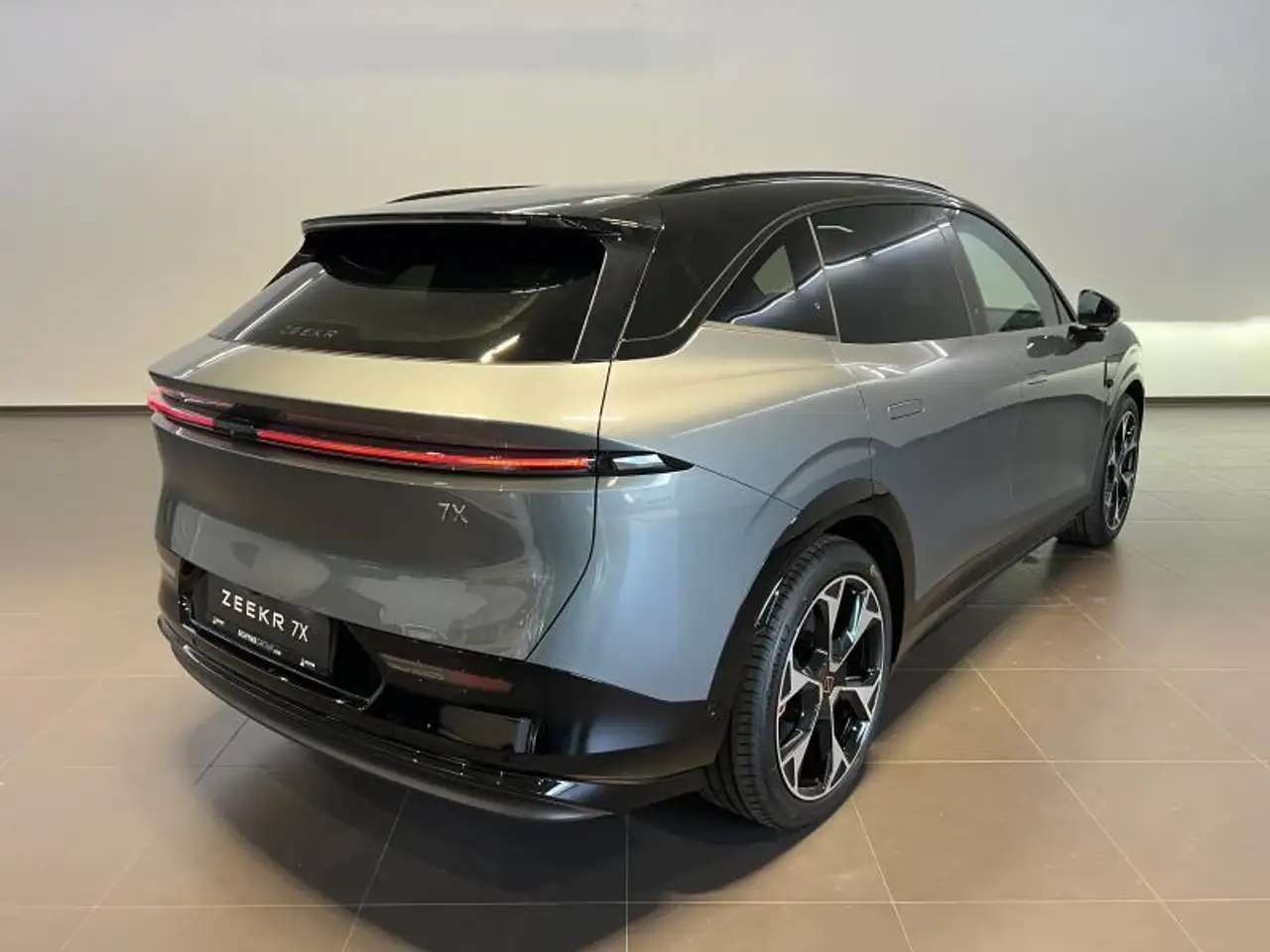 Zeekr 7X 2025