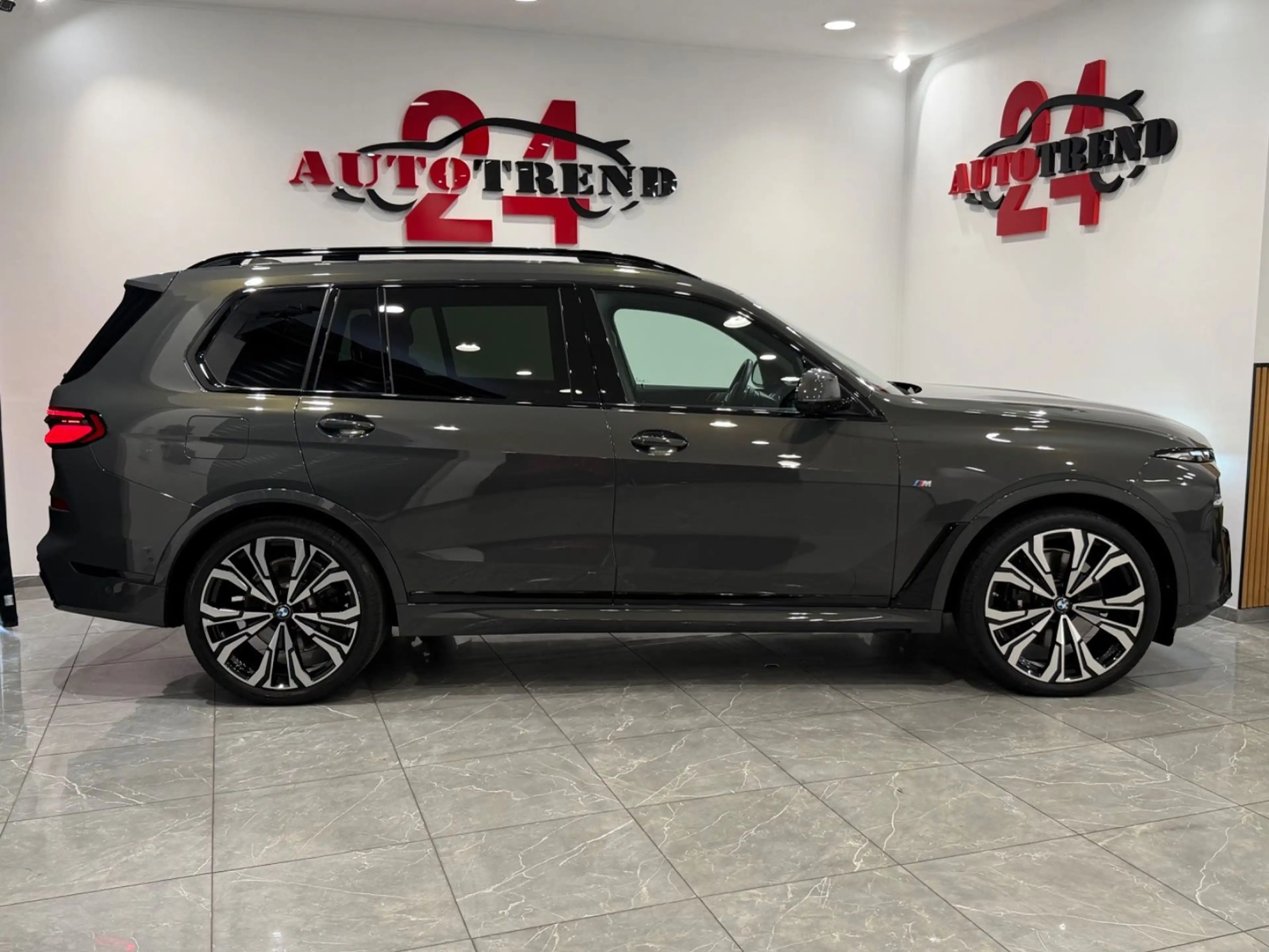 BMW X7 xDrive 40 i M Sport Pro Paket 7-SITZER 1.HAND — photo 9