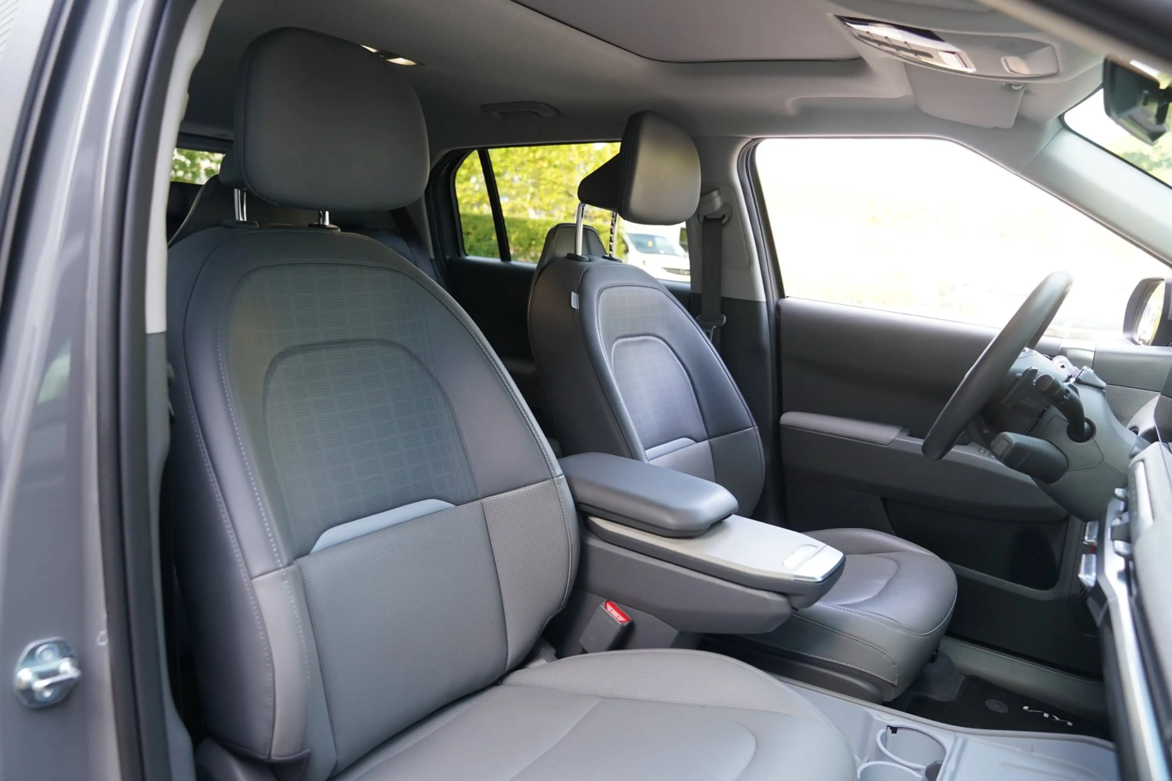 Kia EV3 Plus Advanced 58.3 kWh|Prijs incl. 12 mnd garantie — photo 25