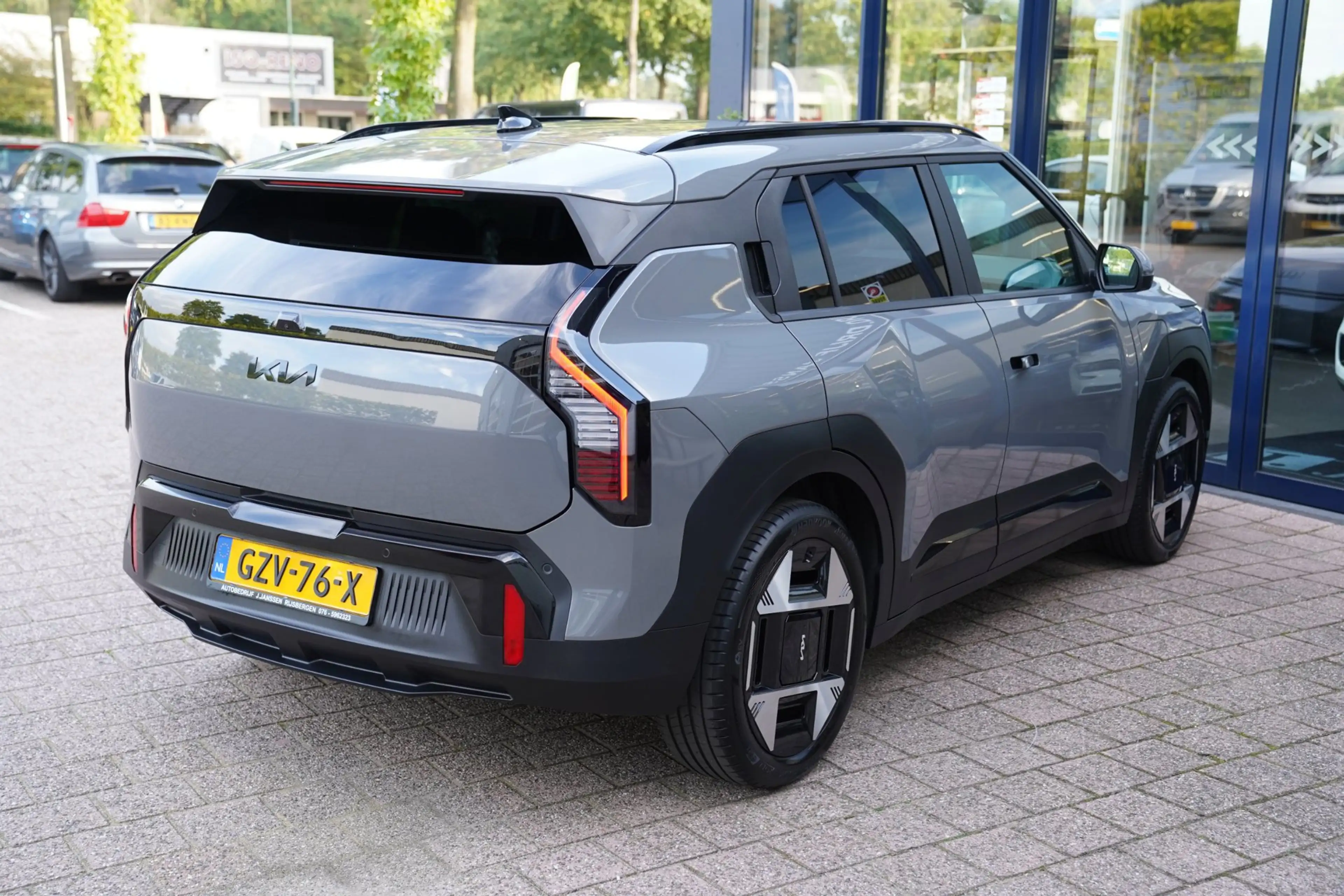 Kia EV3 Plus Advanced 58.3 kWh|Prijs incl. 12 mnd garantie — photo 2