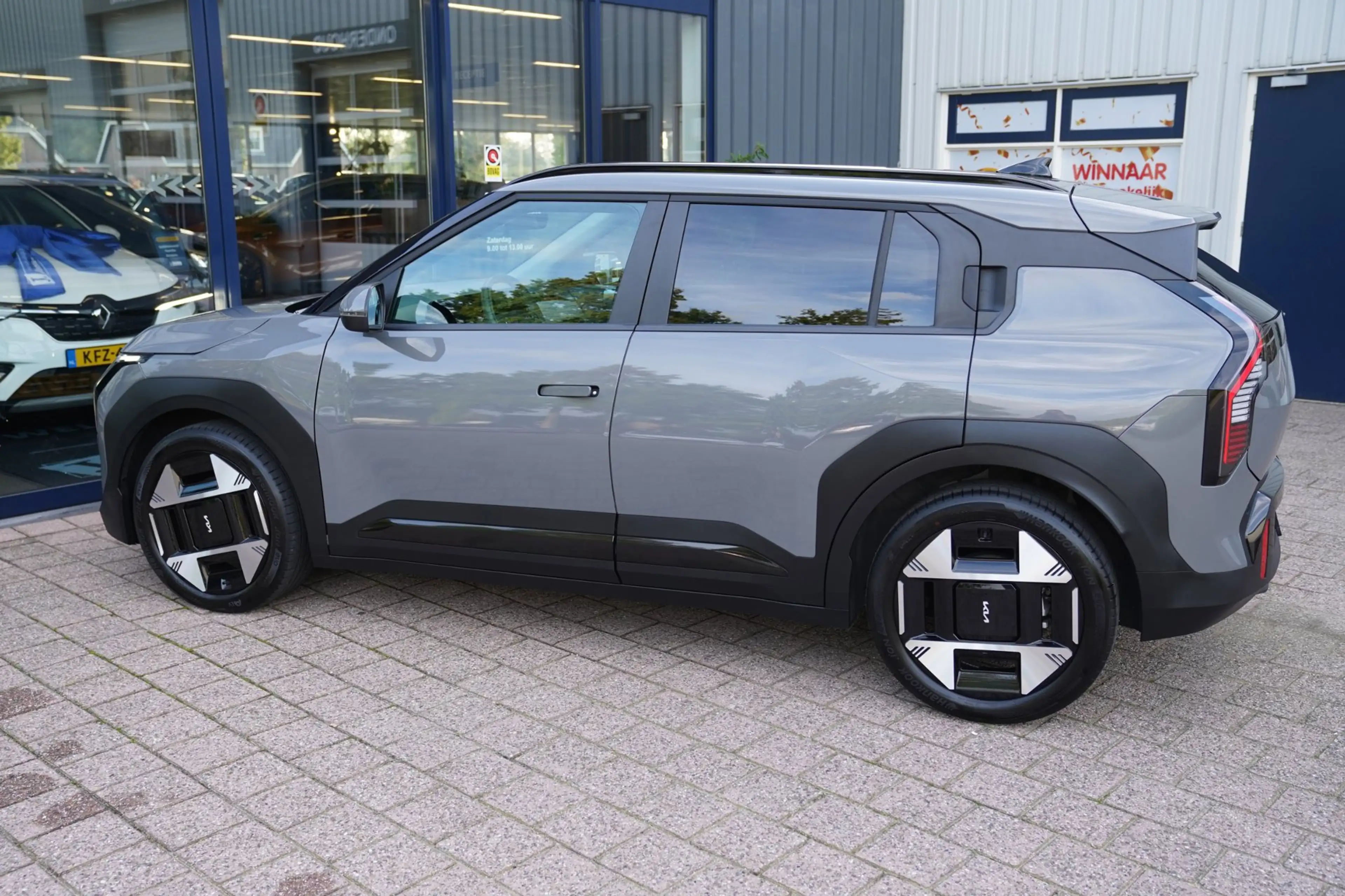 Kia EV3 Plus Advanced 58.3 kWh|Prijs incl. 12 mnd garantie — photo 11