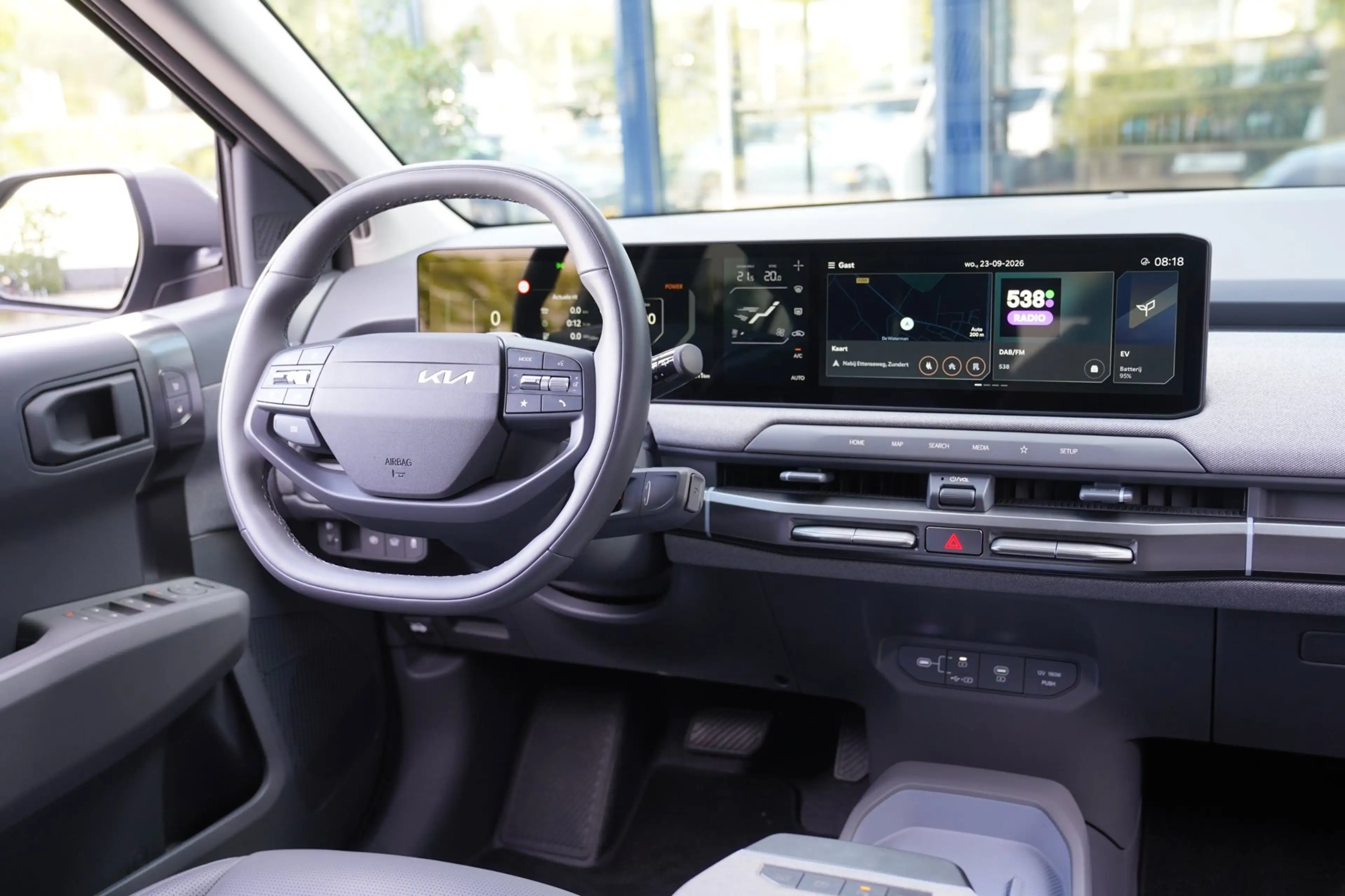 Kia EV3 Plus Advanced 58.3 kWh|Prijs incl. 12 mnd garantie — photo 28