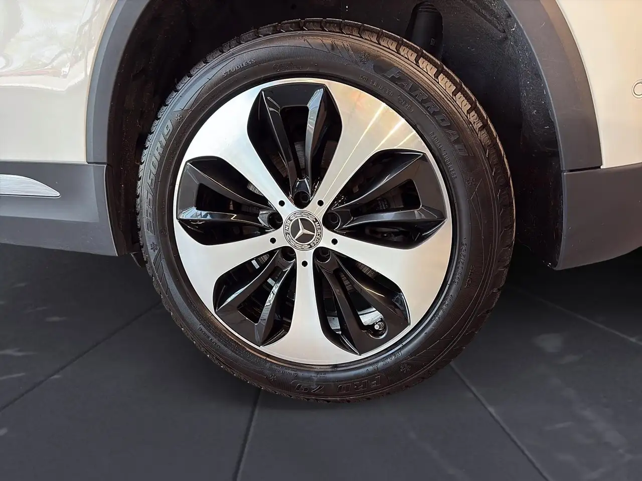 Mercedes-Benz GLA fotografie Mercedes-Benz GLA