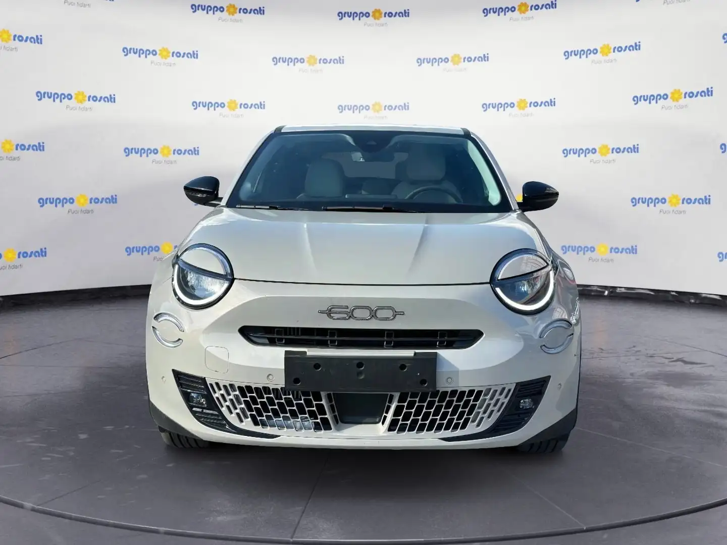 Fiat 600 (2023-->) Hybrid DCT MHEV La Prima Beige - 2