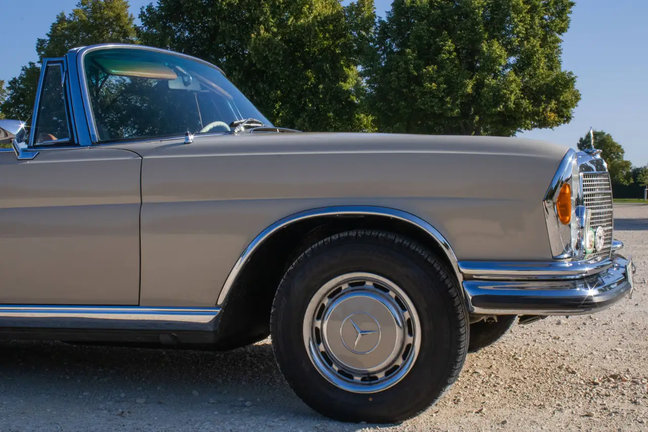 Mercedes-Benz 280 SE/C8, foto 6