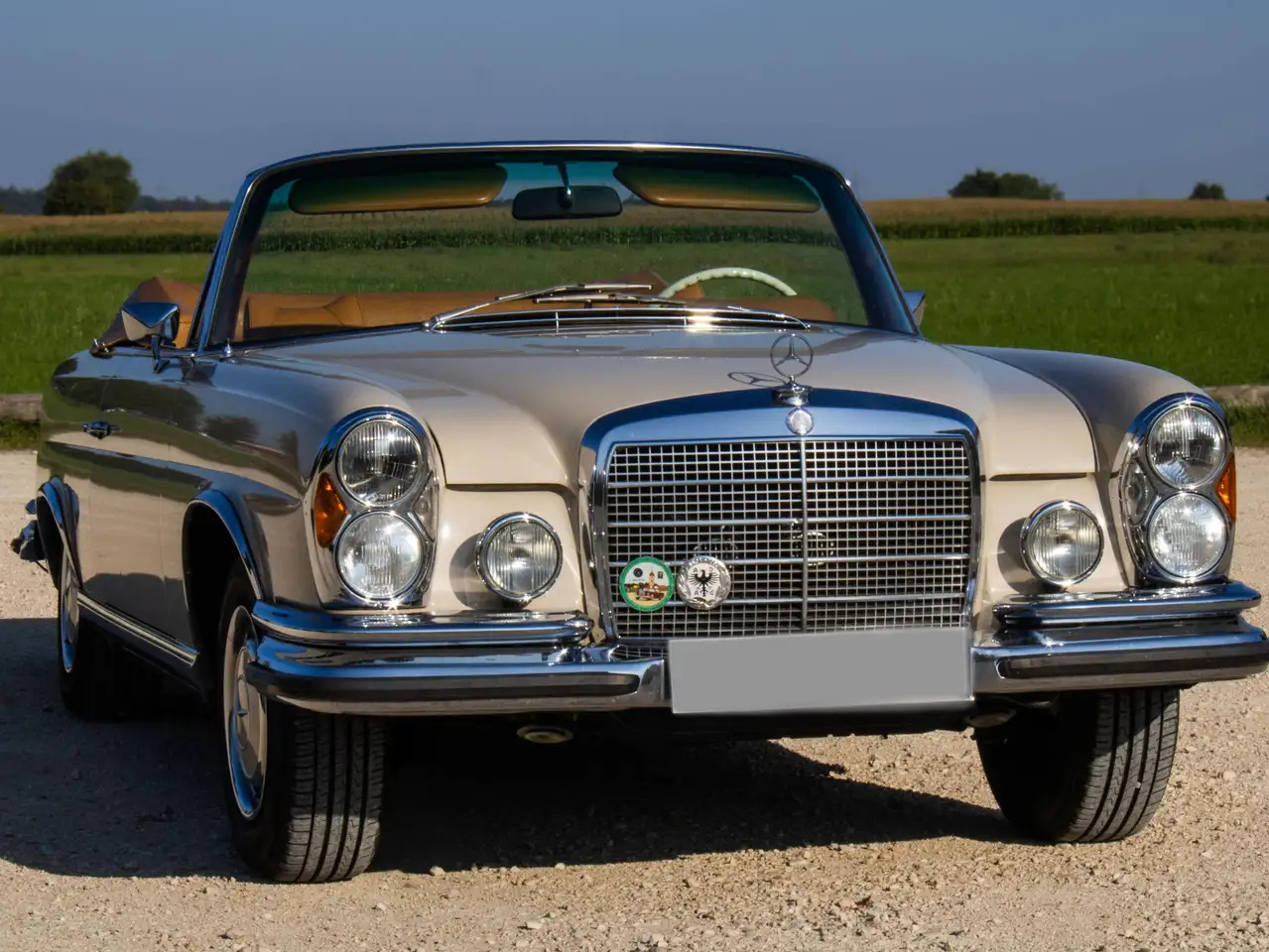 Mercedes-Benz 280 SE/C8, foto 1