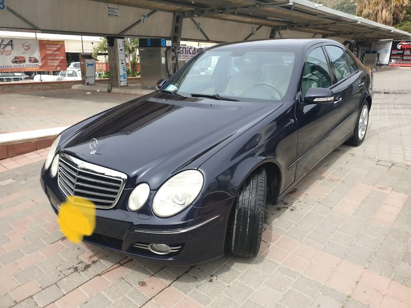 Mercedes-Benz E 280 cdi V6 Avantgarde 4matic Blue - 1