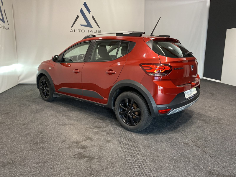 Dacia Sandero Stepway Comfort Kamera PDC CarPlay LED — photo 2