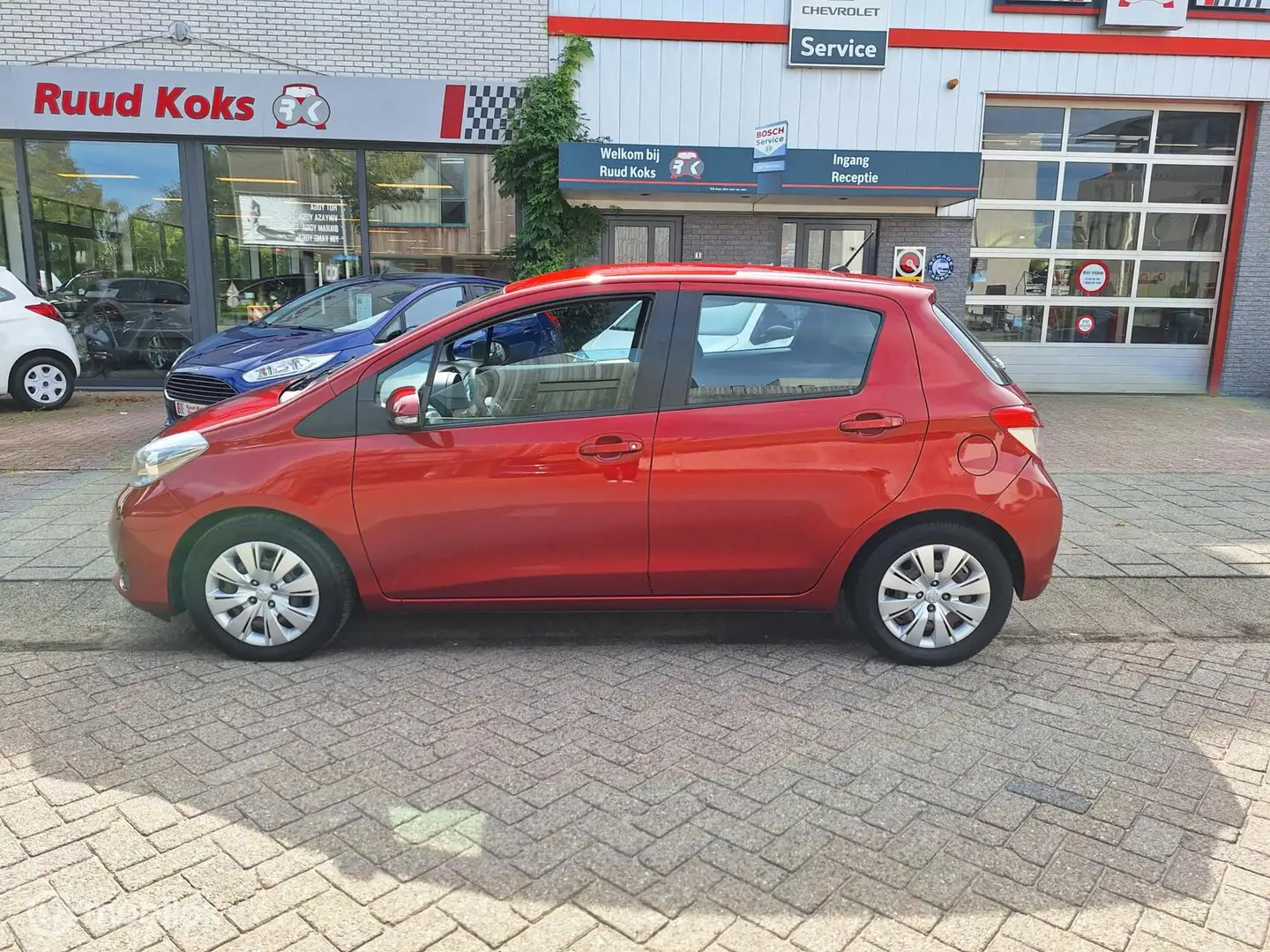 Toyota Yaris 1.3 VVT-i ASPIRATION / 1e Eigenaar / Camera / Rouge - 2