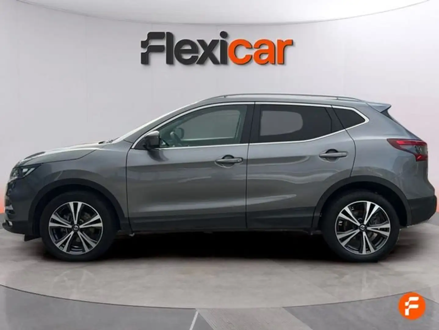 Nissan Qashqai 1.3 DIG-T N-Connecta 4x2 DCT 117kW Grau - 2