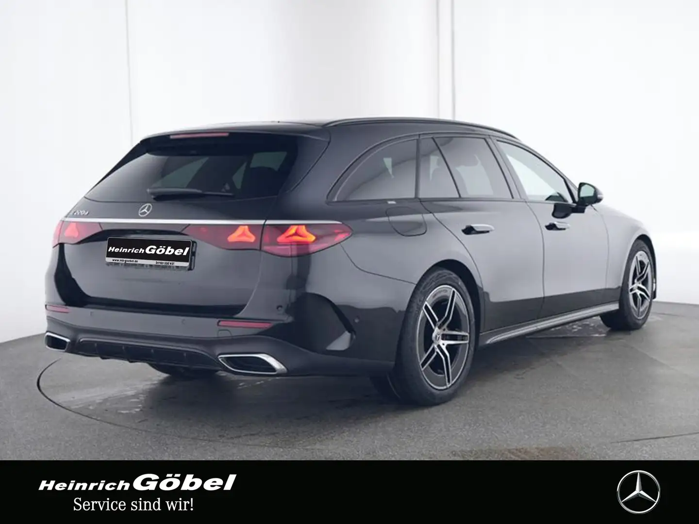 Mercedes-Benz E 220 d T AMG+AHK+NIGHT+KAMERA+LED+CARPLAY Noir - 2