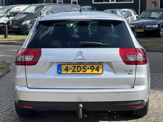 Citroen C5 view 6