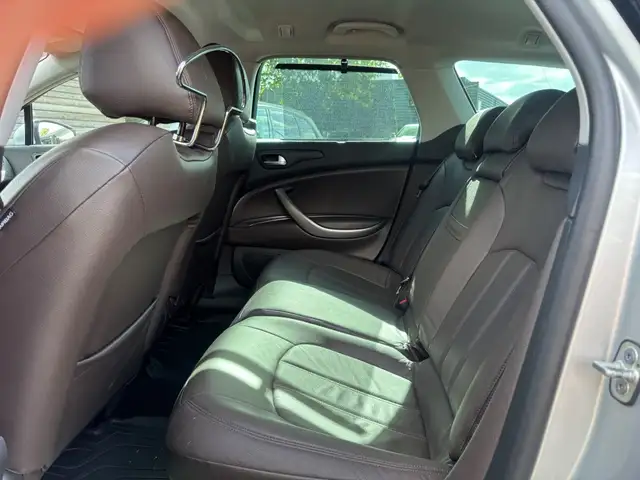 Citroen C5 view 10
