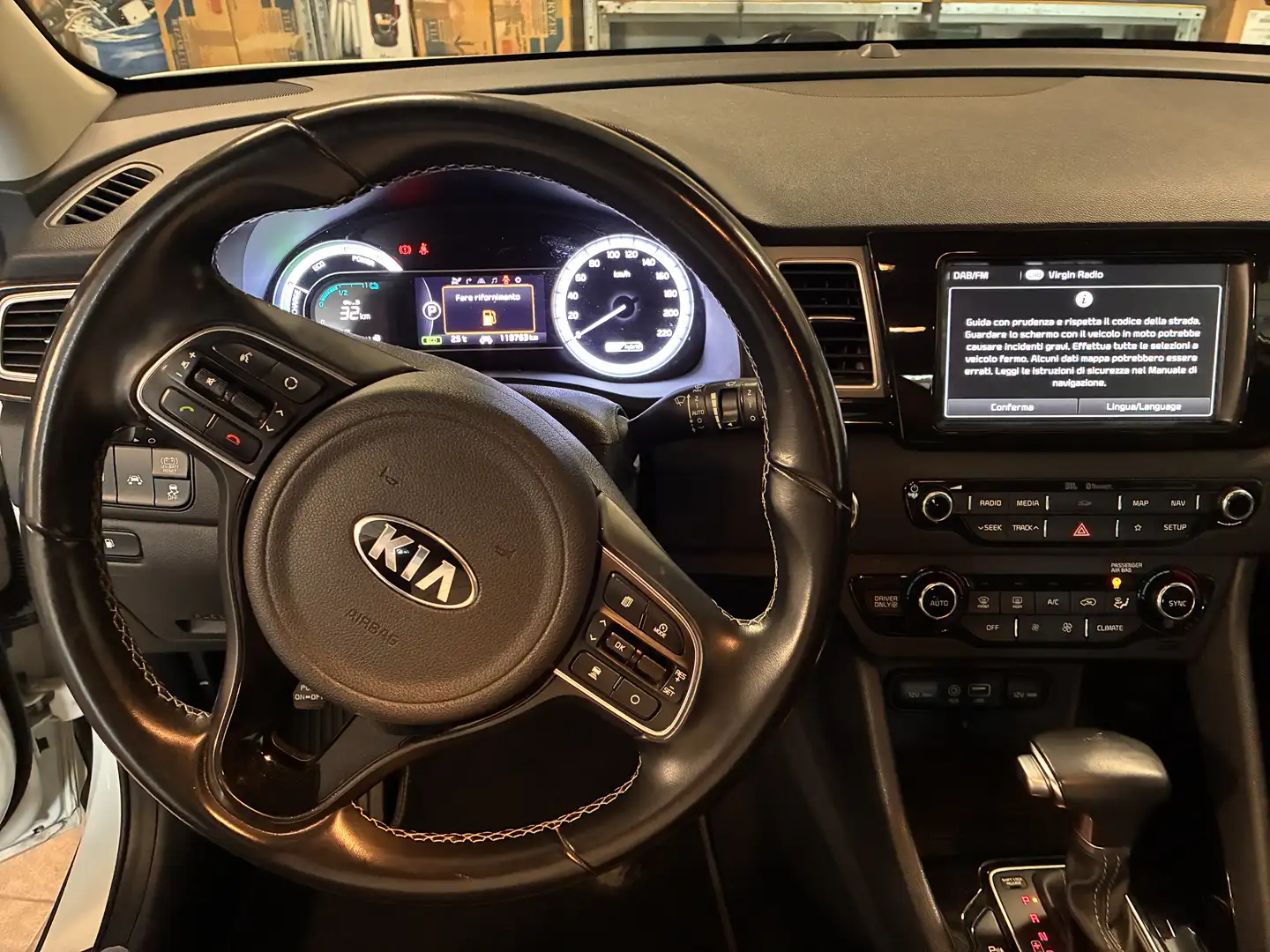 Kia Niro 1.6 gdi hev Energy dct my17 - 1