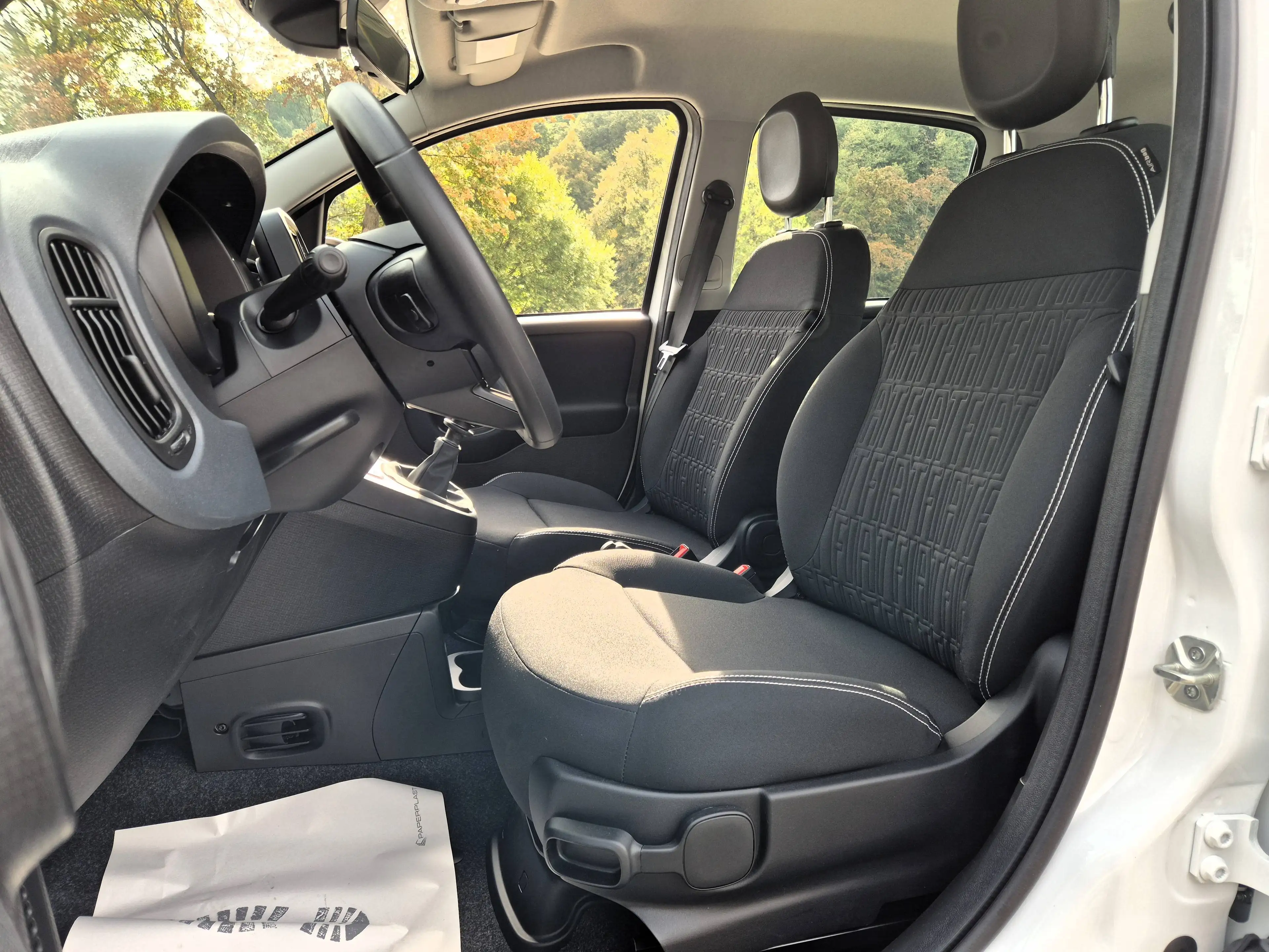 Fiat Pandina 1.0 GSE Hybrid Icon Klima Einparkhilfe DAB+ — photo 9