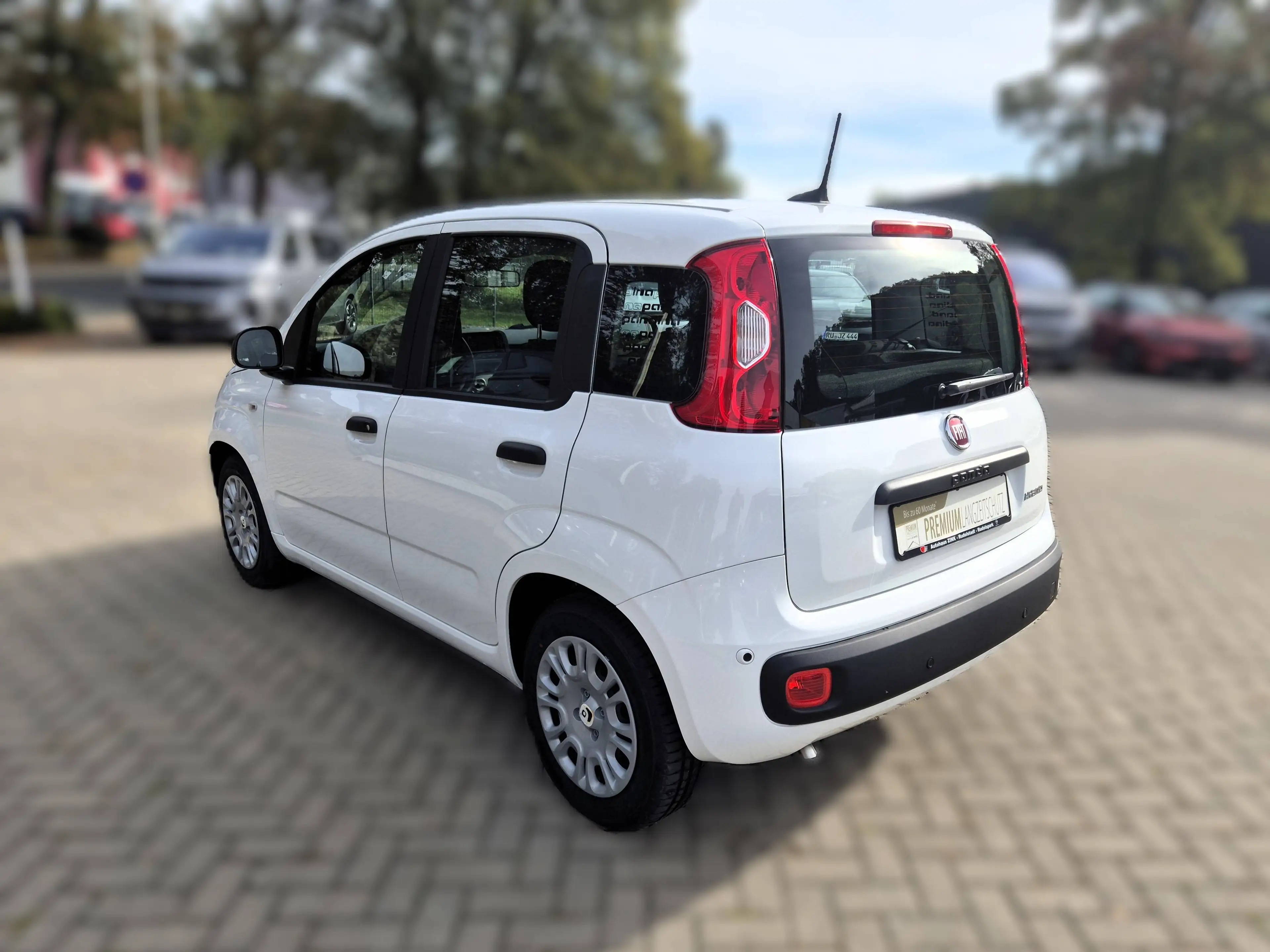 Fiat Pandina 1.0 GSE Hybrid Icon Klima Einparkhilfe DAB+ — photo 3