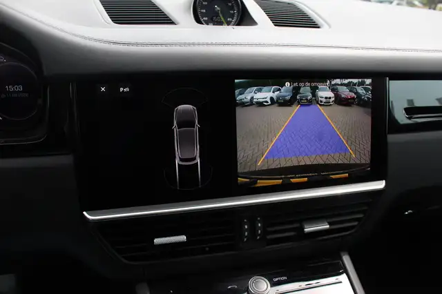 Porsche Cayenne view 20