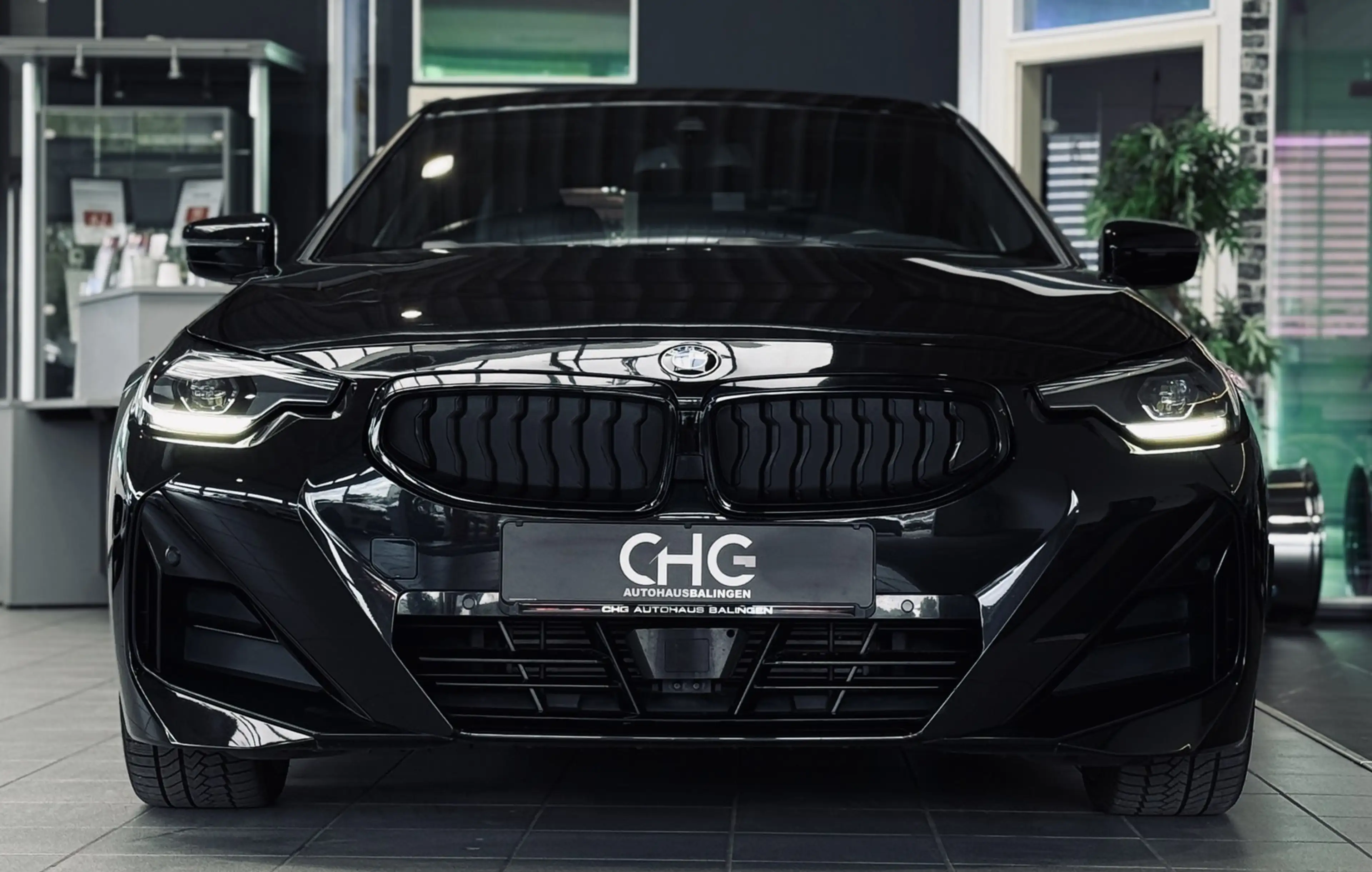 BMW 220 i M Sport |H&K|HUD|Shadow-Line|Live Cockpit| — photo 2