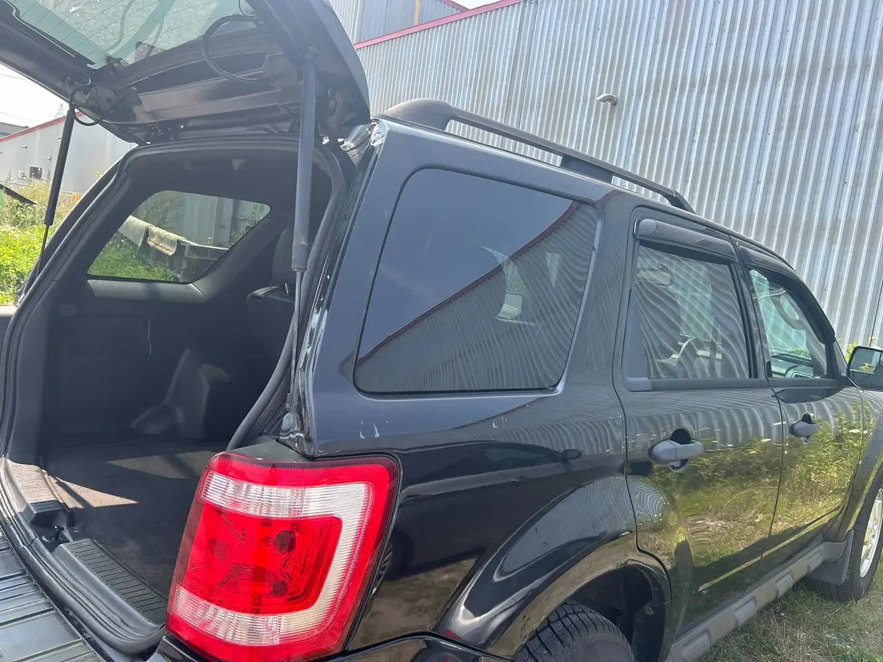 Ford Escape снимка Ford Escape