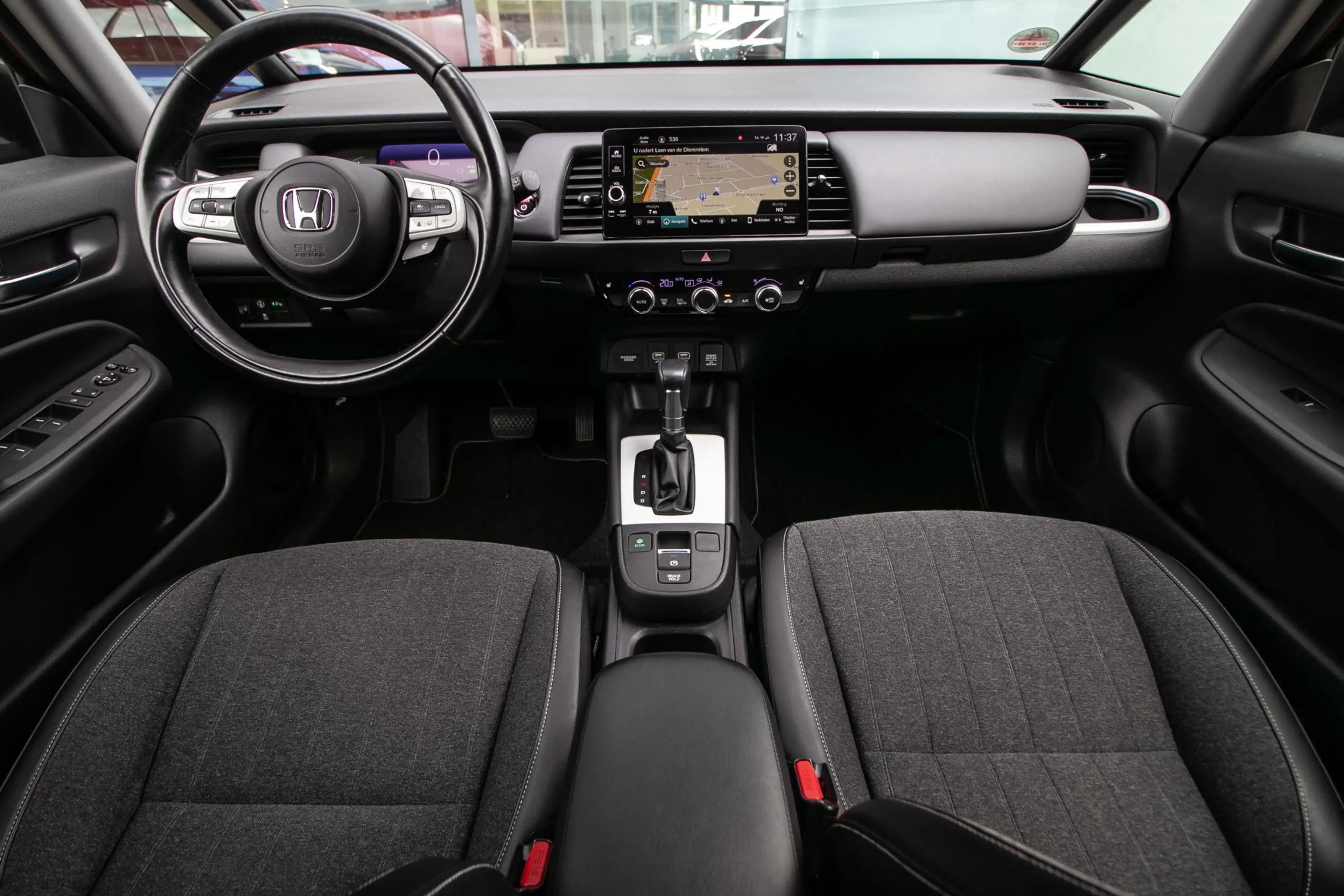 Honda Jazz 1.5 e:HEV Executive — photo 15